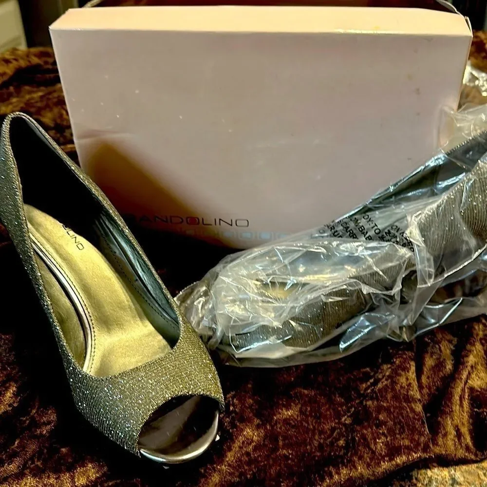 Bandolino size 8M. New in box‎